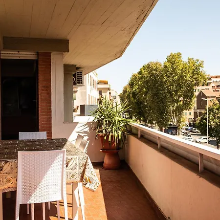 Domus Piscariae * Roma
